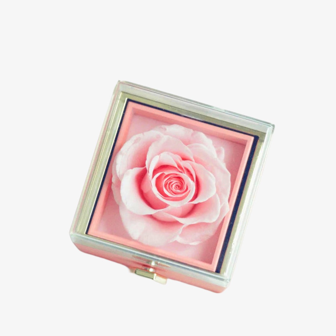 ETERNAL ROSE BOX- W/ ENGRAVED
NECKLACE & REAL ROSE.